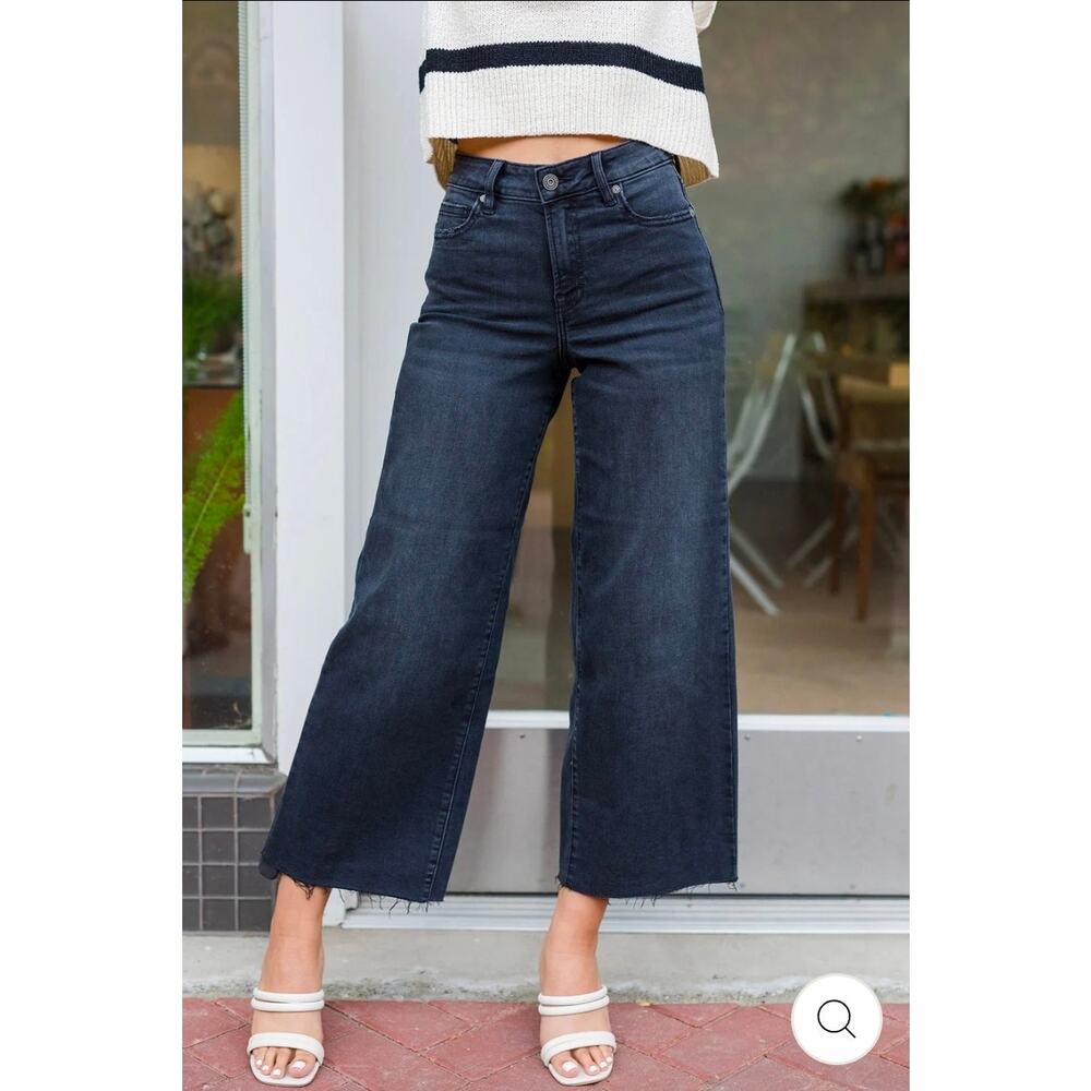 The After Midnight Black Wide Leg Cropped Jeans by Hidden Jeans 32 - Picture 10 of 11